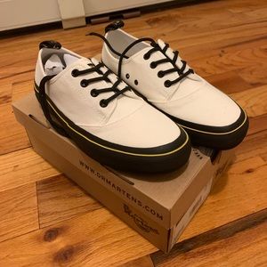 NEW!! Dr. Martens White Canvas Sneakers WSize:8